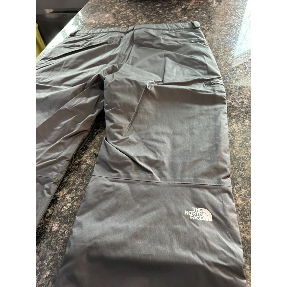 The North Face freedom Freestndr snow winter Insulated Pants Asphalt Grey XL NEW